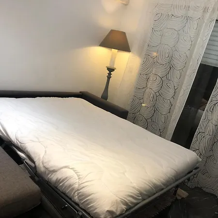 Moderne 2 Pieces Centre De Daire